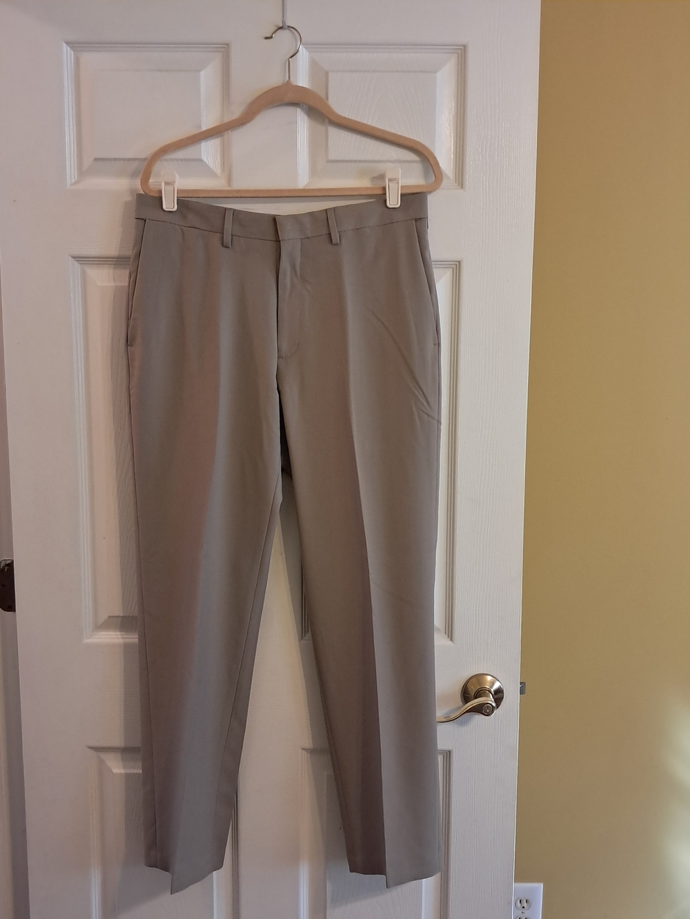 Haggar Men's Dress Pants in Taupe Size 34x30